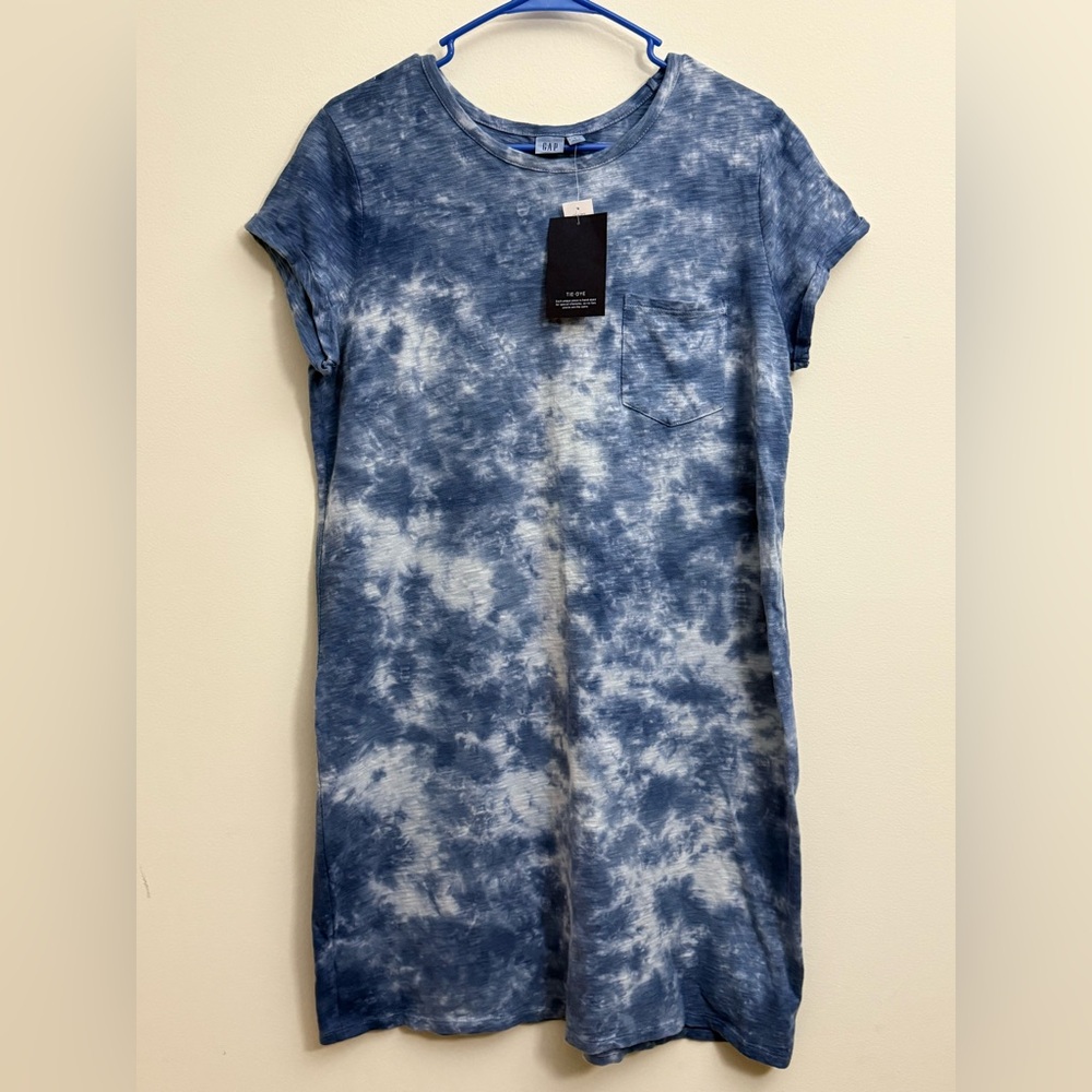 NWT!-{Gap}-Size: L-Blue Tie-Dye T-Shirt Dress